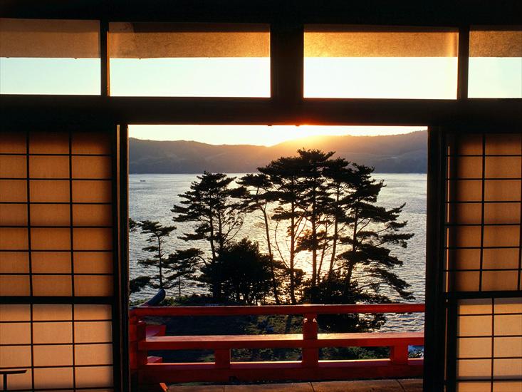 Tapety na pulpit - Kinkazan Island, Japan.jpg